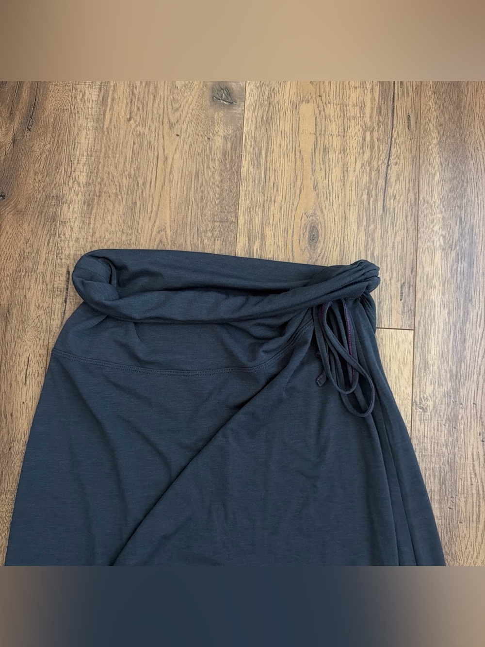 Athleta gray Midi Drawstring A-Line Skirt - Picture 3 of 4